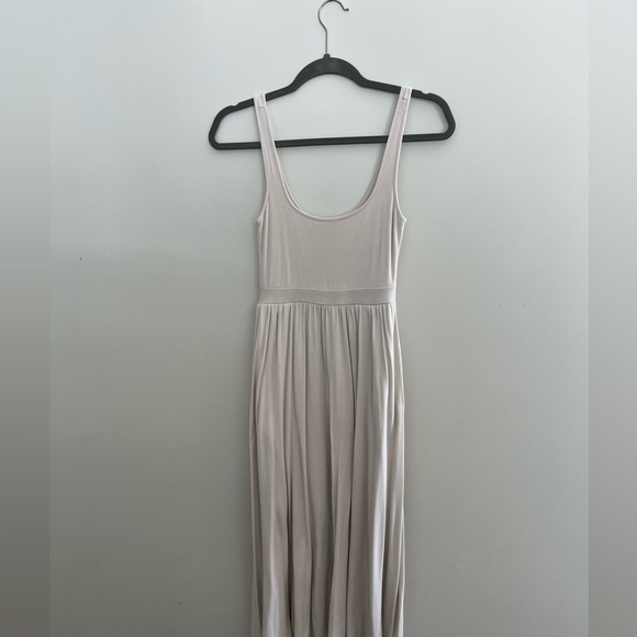 Wilfred Dress - Picture 1 of 2